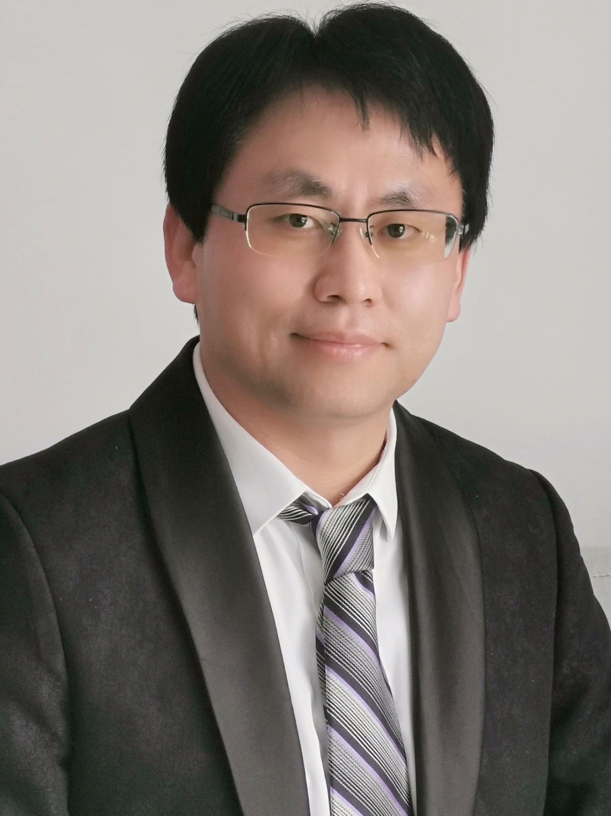 Professor Hongda Fan