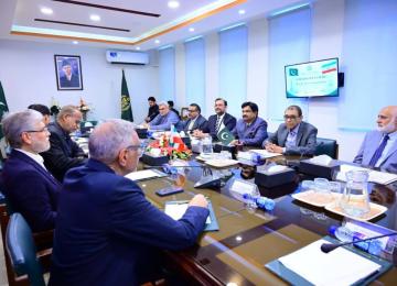 Tehran, Islamabad Forge AI Education Partnership to Develop Regional Talent