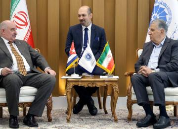 Iran, Cuba Forge Closer Economic Ties Amid Shared Sanctions Experience