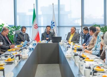 Tehran Chamber Pushes for Private Sector Role in Hormuz Governance