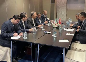 CBI Governor Courts Turkish, Tunisian Banks at Islamic Summit